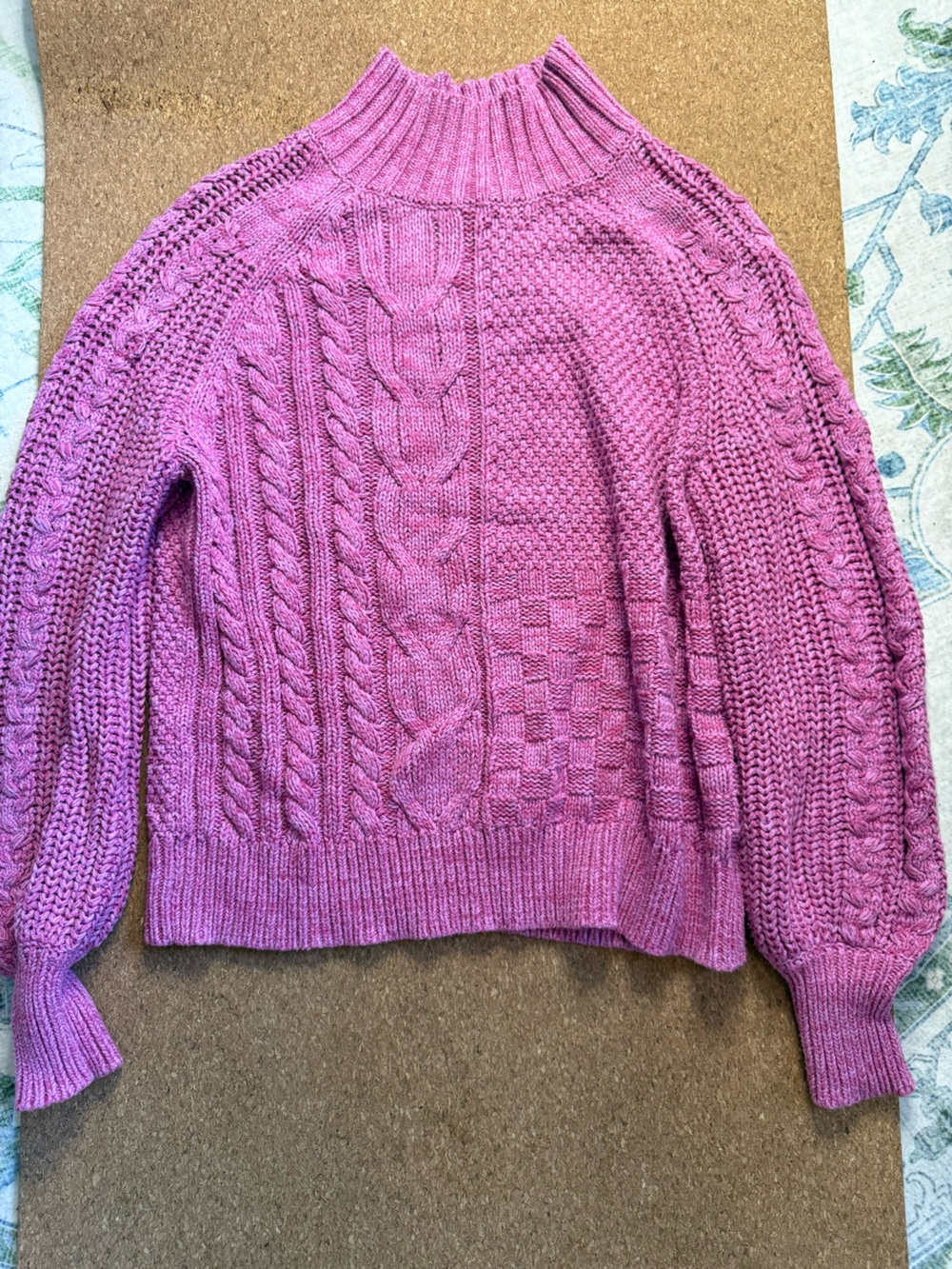 Sundance Knit mock neck  in Pink Large Like New
